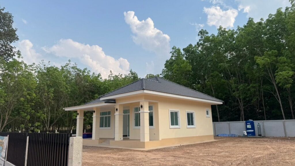 ผลงานรับสร้างบ้าน จังหวัดสกลนคร รูปหน้าปก